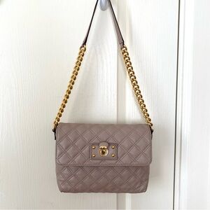 $895 Marc Jacobs Made in Italy Taupe Quilted Leather Gold Chain Shoulder Bag